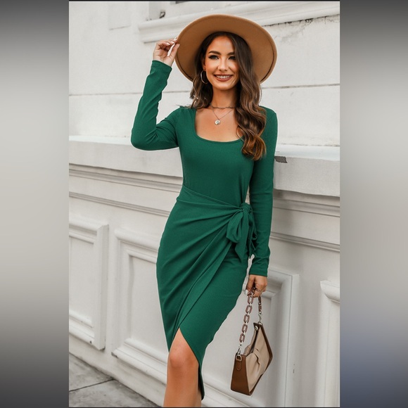 CUPSHE Scoop Neck Belted Long Sleeve Wrap‎ Midi Dress in teal size medium - Picture 1 of 10